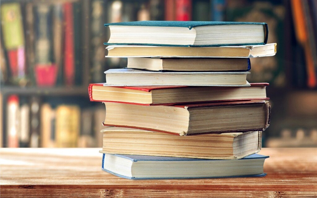 1024px-College_Textbooks 1024px-College_Textbooks